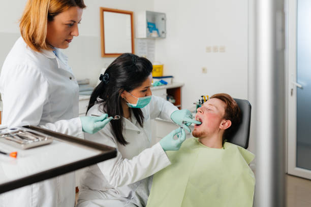 Best Emergency Wisdom Teeth Removal in Friendswood, TX