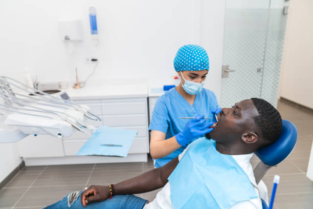 Best Emergency Tooth Extraction in Friendswood, TX